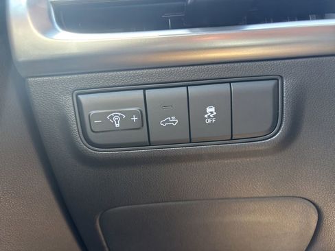 Used 2025 Hyundai Santa Cruz SEL FWD image 21