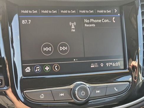 Certified 2022 Chevrolet Trax LT w/ LT Convenience Package image 19