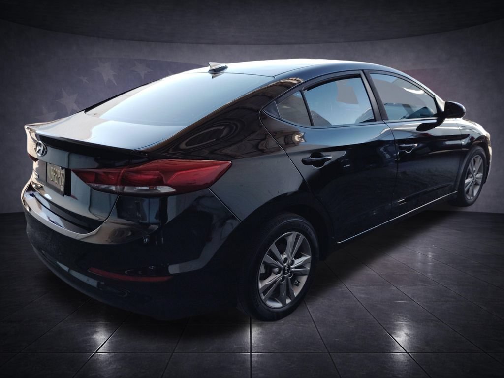 Used 2018 Hyundai Elantra Value Edition FWD image 5