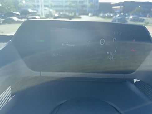 Used 2025 Toyota bZ4X AWD image 5