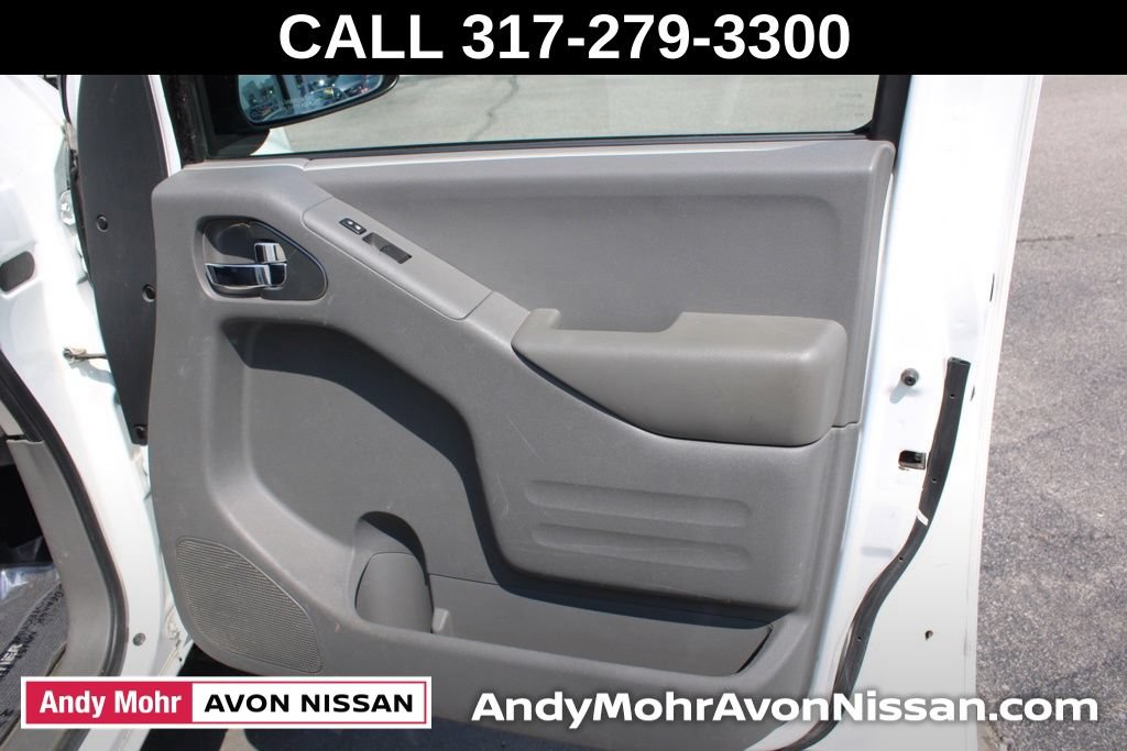 Used 2018 Nissan Frontier SV AWD/4WD image 18