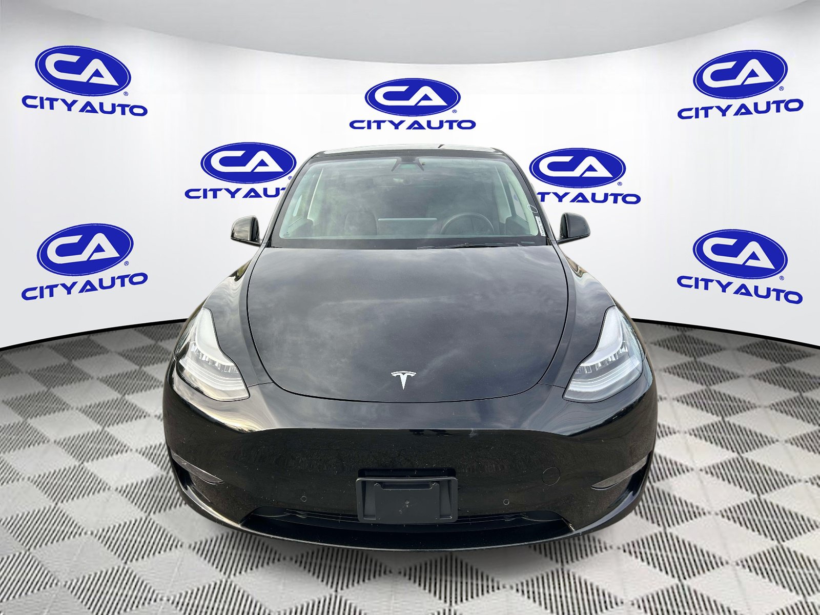 Used 2022 Tesla Model Y Long Range AWD/4WD image 10