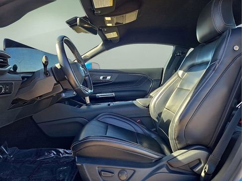 Used 2024 Ford Mustang Premium image 16