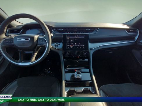 Used 2023 Jeep Grand Cherokee Altitude image 15