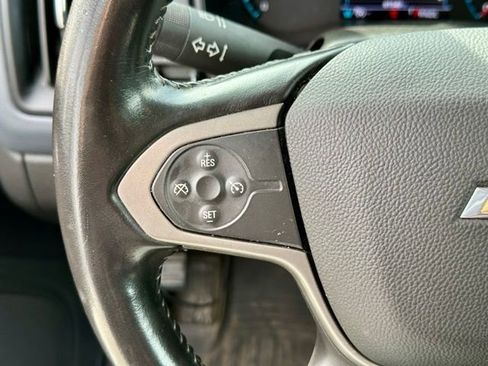 Used 2018 Chevrolet Colorado Z71 AWD/4WD image 33