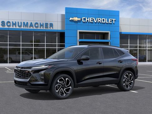 New 2026 Chevrolet Trax RS w/ Sunroof Package FWD image 2