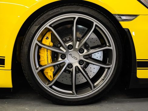 Used 2016 Porsche Cayman GT4 RWD image 48