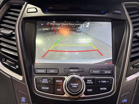 Used 2014 Hyundai Santa Fe Sport 2.0T w/ Technology Package 05 AWD/4WD image 19
