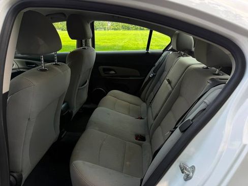 Used 2012 Chevrolet Cruze Eco FWD image 8