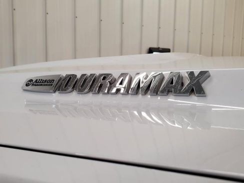 Used 2017 GMC Sierra 2500 Denali w/ Duramax Plus Package image 7