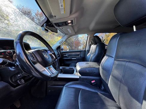 Used 2018 RAM 1500 Laramie AWD/4WD image 11