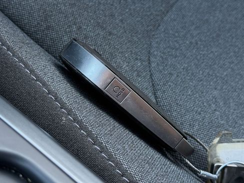 Used 2025 Kia K4 LXS image 25