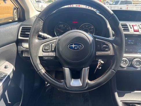 Used 2017 Subaru Crosstrek 2.0i Premium AWD/4WD image 14