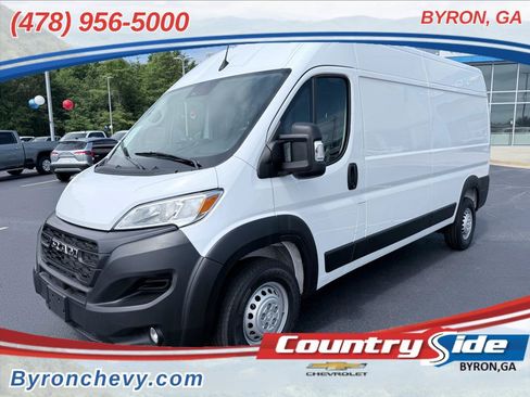 Used 2026 RAM ProMaster 2500 w/ Convenience Group FWD image 1