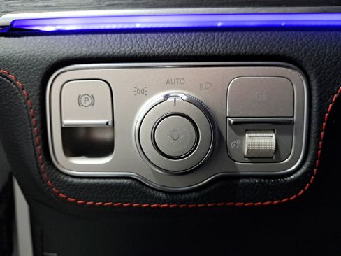 Certified 2025 Mercedes-Benz GLE 53 AMG 4MATIC image 26