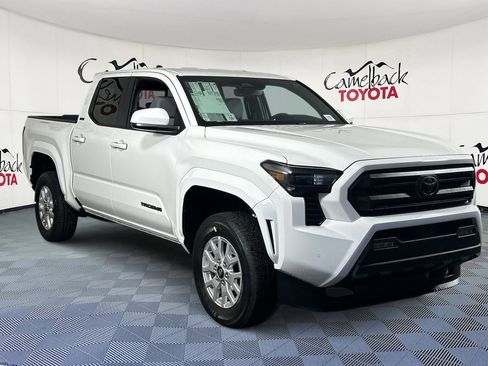New 2026 Toyota Tacoma SR5 image 3