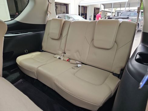 Used 2019 Nissan Armada SL w/ Premium Package RWD image 30