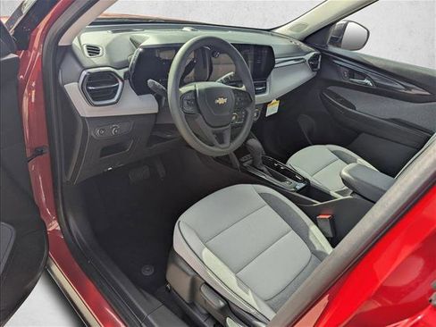 New 2026 Chevrolet TrailBlazer LS w/ LS Convenience Package FWD image 3
