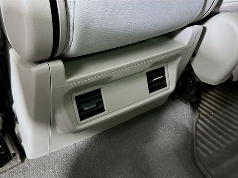 Used 2022 Chevrolet Silverado 1500 LT w/ Fleet Comfort Package image 26