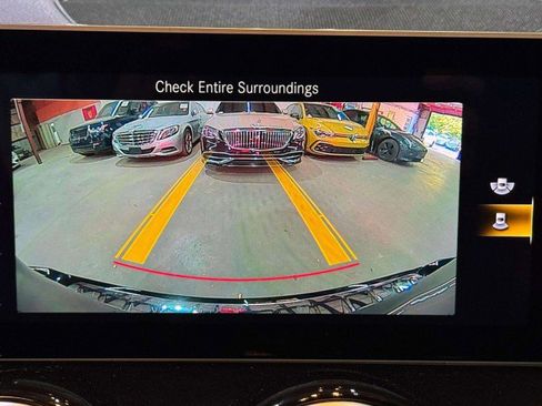 Used 2021 Mercedes-Benz GLB 250 image 56