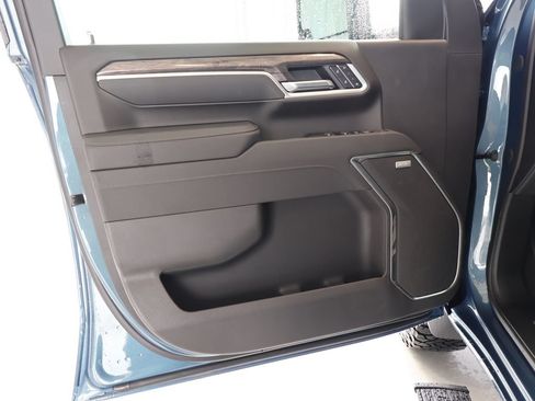 New 2026 Chevrolet Silverado 2500 LTZ w/ LTZ Plus Package AWD/4WD image 13