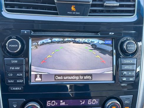 Used 2014 Nissan Altima 2.5 SL w/ Technology Package image 24