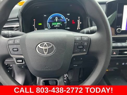 Used 2025 Toyota Camry LE FWD image 18