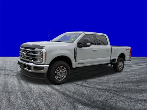 Certified 2025 Ford F350 Lariat w/ FX4 Off-Road Package image 8
