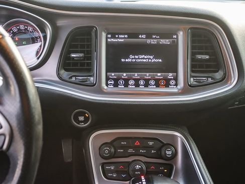 Used 2019 Dodge Challenger GT w/ Plus Package image 18