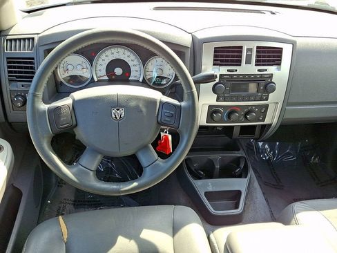 Used 2005 Dodge Dakota Laramie w/ Trailer Tow Group RWD image 12