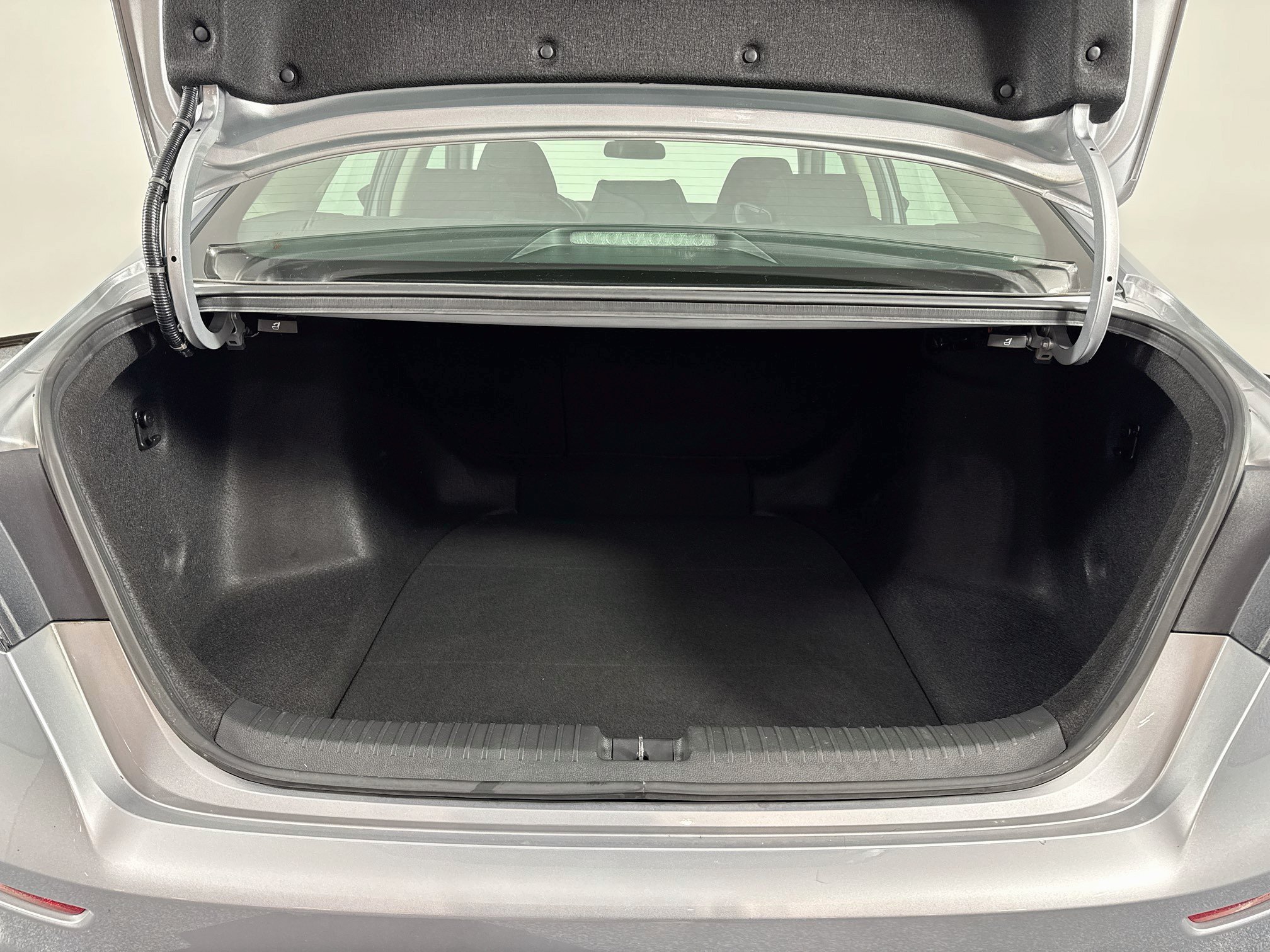 Certified 2024 Honda Accord EX image 25