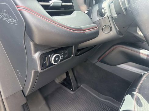 Certified 2025 Ford Explorer ST AWD/4WD image 22