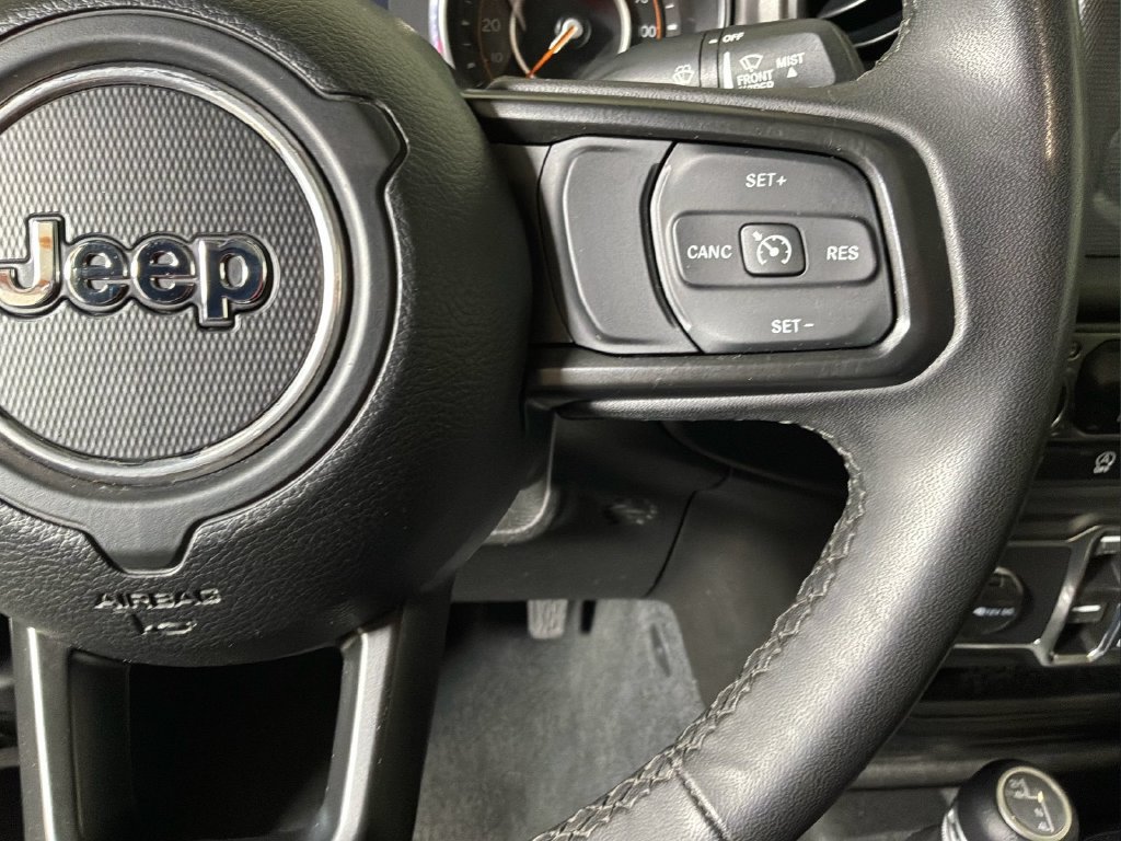 Certified 2023 Jeep Gladiator Sport AWD/4WD image 24