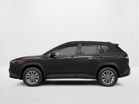 New 2026 Toyota Corolla Cross LE FWD image 2