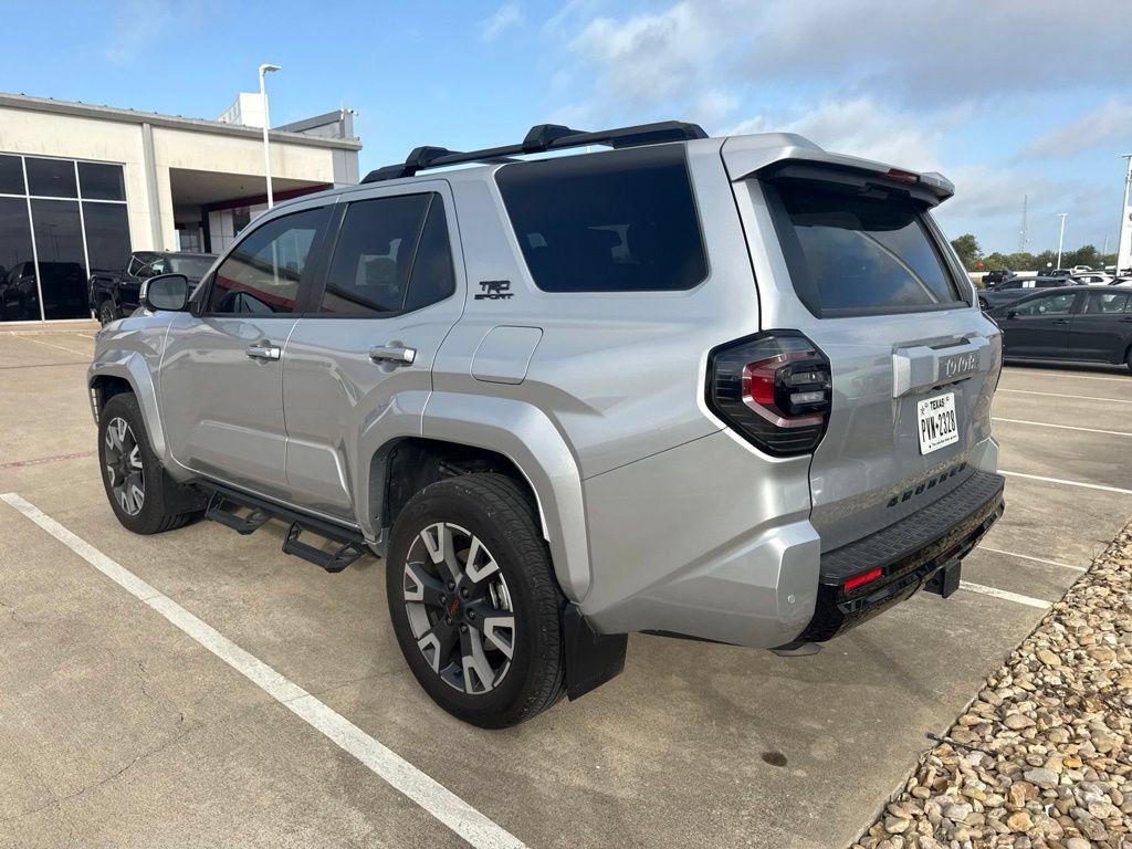 Used 2025 Toyota 4Runner TRD Sport Premium w/ Tow Technology Package AWD/4WD image 4