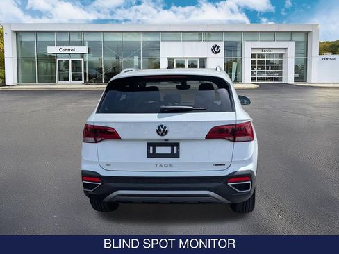 Used 2022 Volkswagen Taos SE AWD/4WD image 7