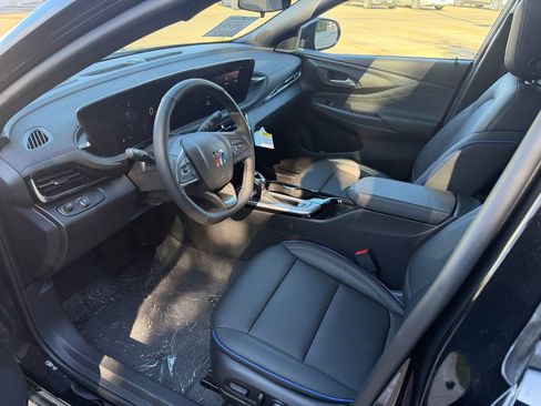 New 2026 Buick Envista Sport Touring image 4