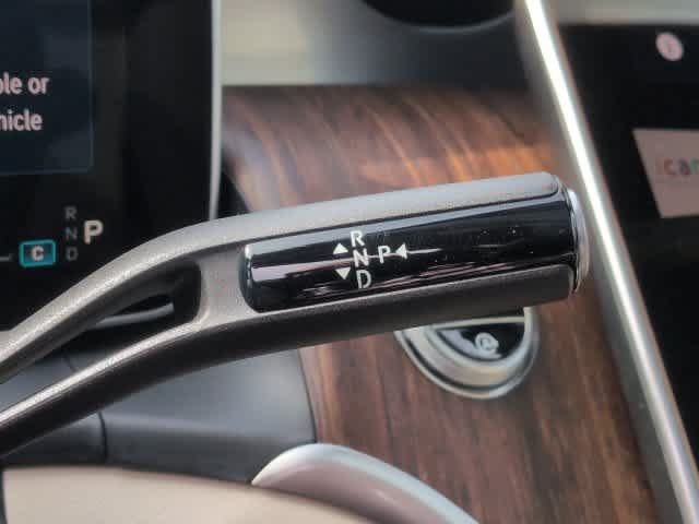 Certified 2026 Mercedes-Benz GLC 300 4MATIC image 33
