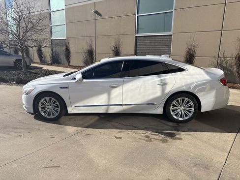Used 2018 Buick LaCrosse Essence w/ Sun and Shade Package image 7