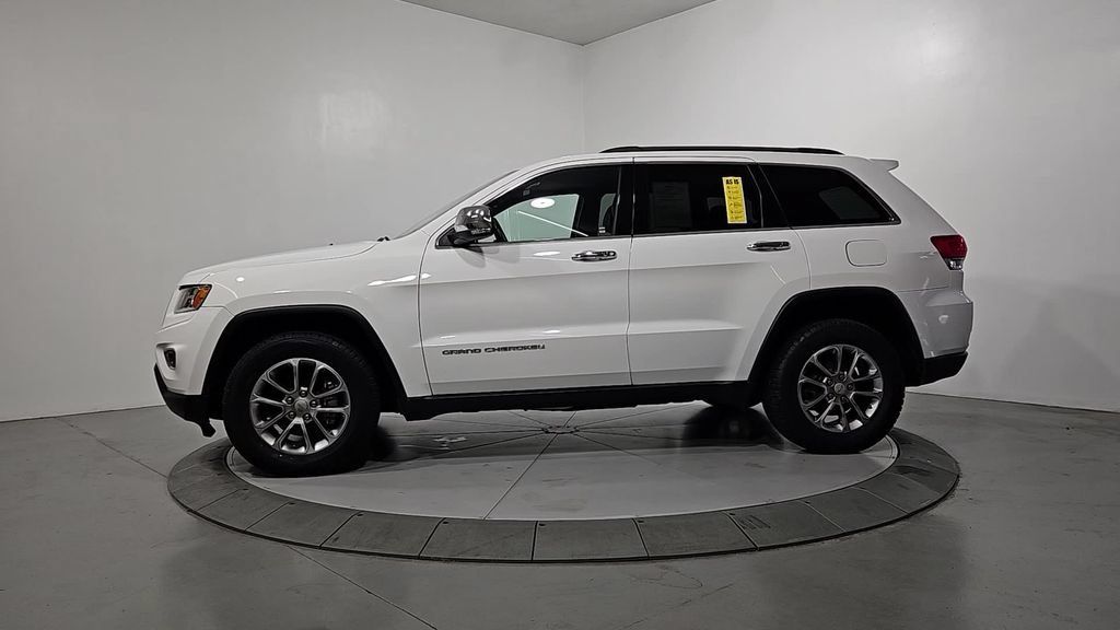 Used 2015 Jeep Grand Cherokee Limited AWD/4WD image 2