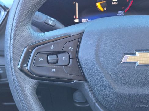 Used 2024 Chevrolet TrailBlazer LT image 28