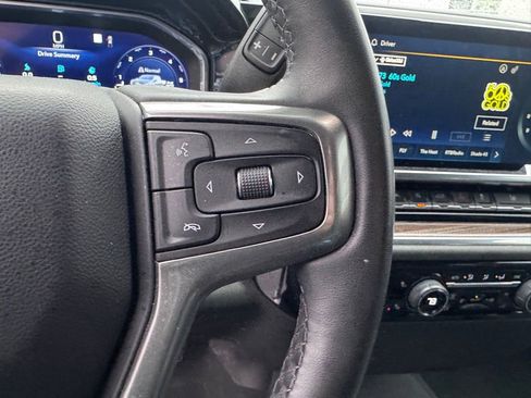 Used 2023 Chevrolet Silverado 1500 LT AWD/4WD image 18