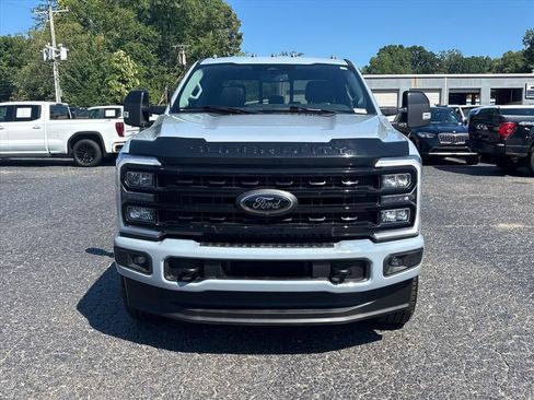 Used 2024 Ford F250 Lariat w/ Black Appearance Package AWD/4WD image 2
