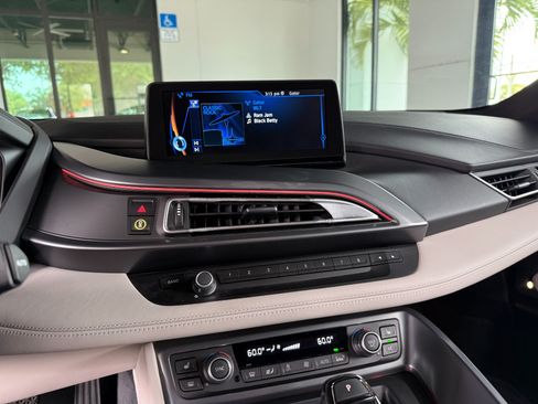 Used 2015 BMW i8 AWD/4WD image 39
