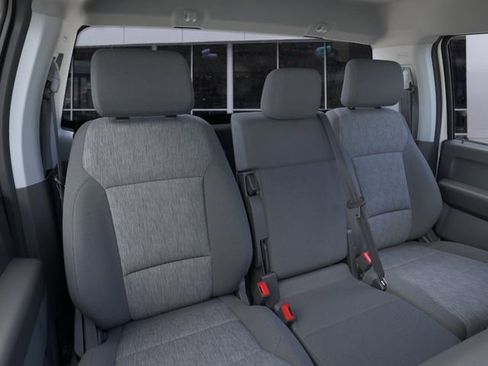 New 2025 Ford F250 XL w/ XL Off-Road Package AWD/4WD image 10
