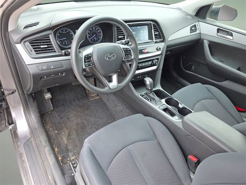 Used 2018 Hyundai Sonata SE image 13