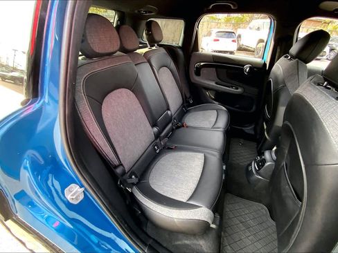 Used 2022 MINI Cooper Countryman S w/ Premium Package image 19