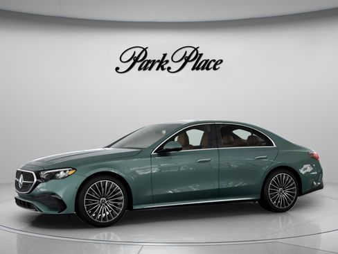 Used 2026 Mercedes-Benz E 350 Sedan image 3