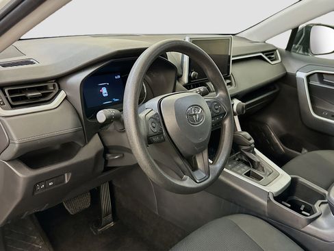 Used 2025 Toyota RAV4 LE image 18