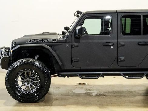 Used 2025 Jeep Gladiator Rubicon w/ Safety Group AWD/4WD image 53